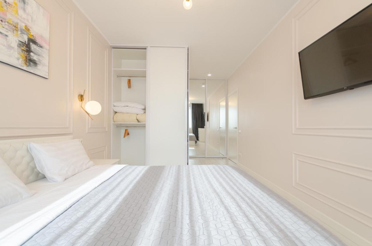 Petrovdom 13-141 In Rc New York Concept House With Bathroom Kiev Dış mekan fotoğraf