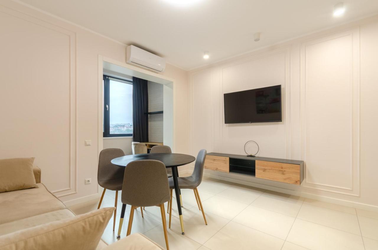Petrovdom 13-141 In Rc New York Concept House With Bathroom Kiev Dış mekan fotoğraf