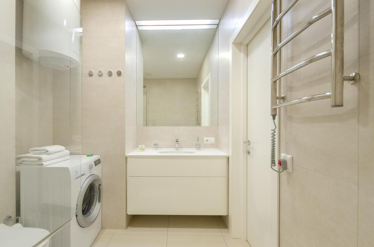 Petrovdom 13-141 In Rc New York Concept House With Bathroom Kiev Dış mekan fotoğraf